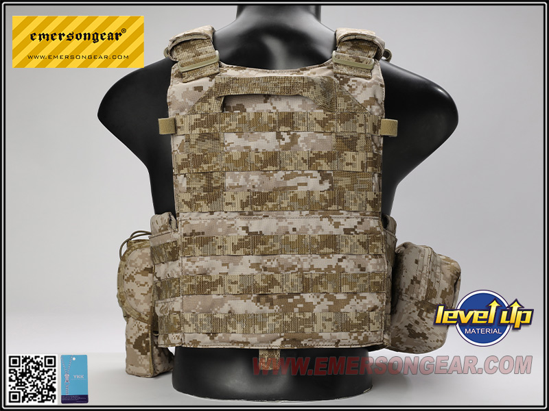 Portaplacas estilo EmersonGear LBT6094A con 3 bolsas