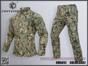 Uniforme EmersonGear NWU tipo III AOR2