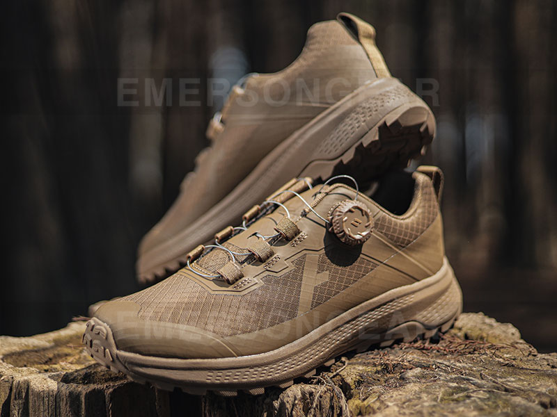 Emersongear zapatos tácticos ligeros funcionales para deportes al aire libre 'Viajero'