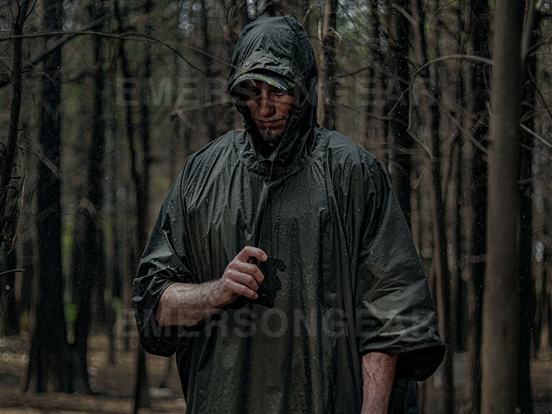 Poncho de lluvia táctico de secado rápido Emersongear Outdoor Jungle 'Wind Rider'